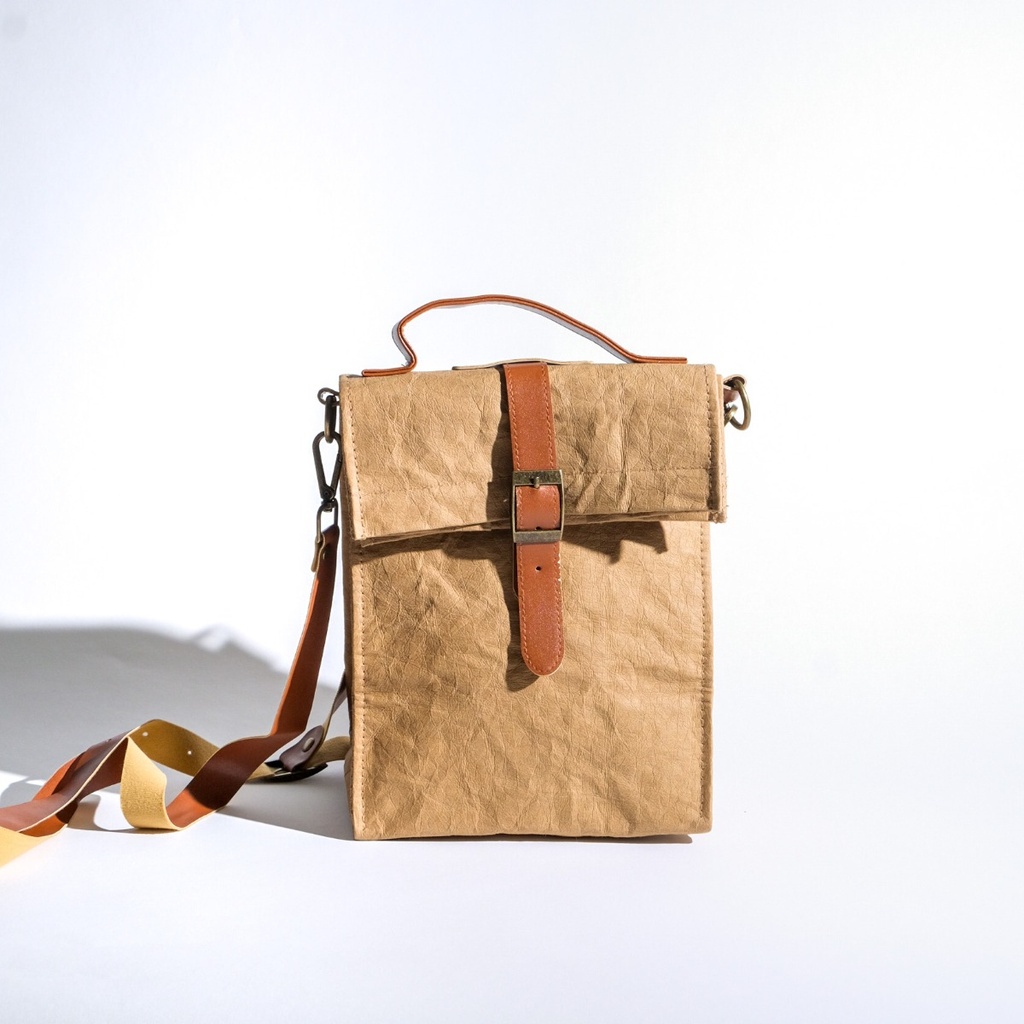 Kraft Lunch Bag with buckle