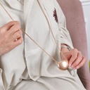 قلادة ذهبية